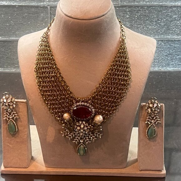 Antique Gold Kundan & Polki Mesh Necklace Set with Ruby and Pearl - Picture 1 of 16